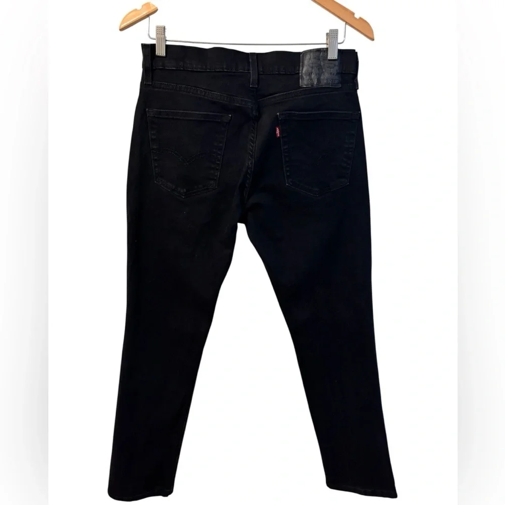 Levi's Black Skinny Jeans with Tapered Leg